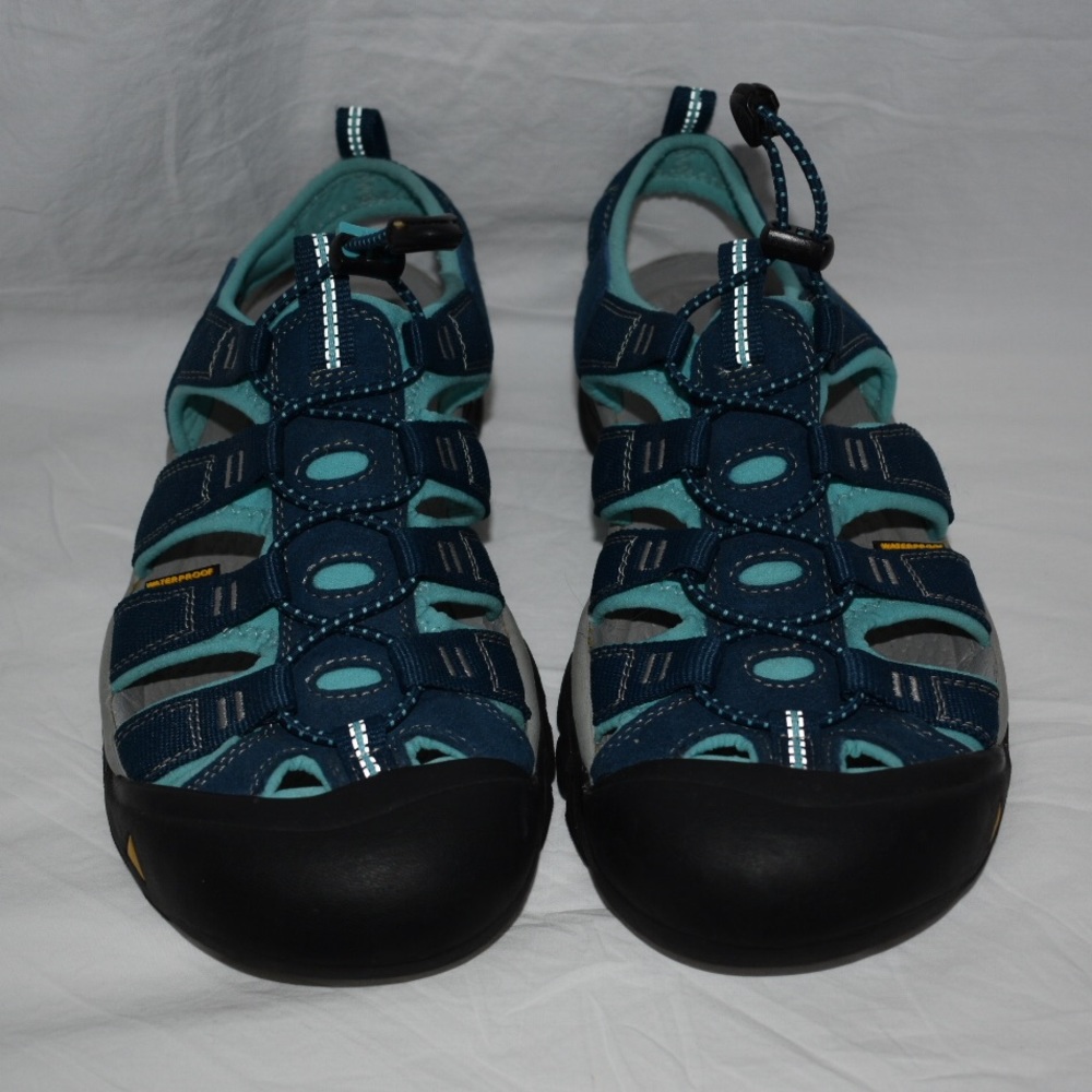 Women’s Keen’s